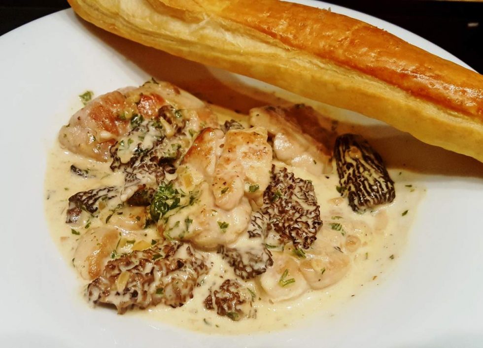 Feuillete De Ris De Veau Aux Girolles